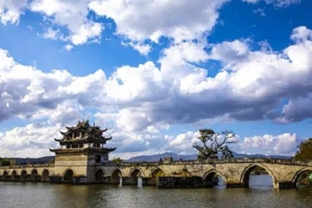 寓意八方來財的店名