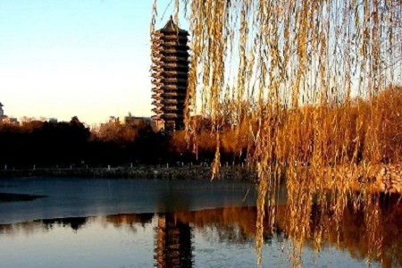 ���ȡ�c����ͬ���Є�(chu��ng)���³��Ĺ�˾���Q