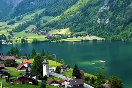 �ǳ��Є�(chu��ng)��Ĺ�˾����