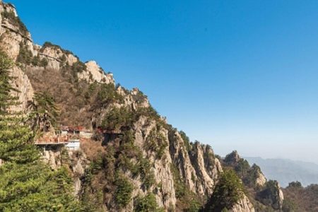 ������I���Q