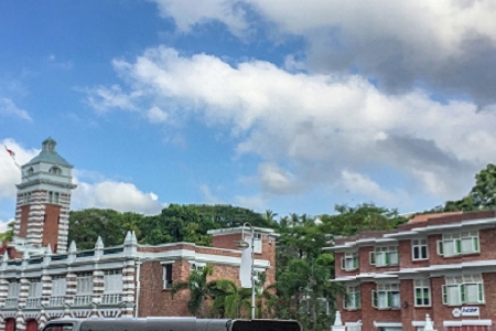 �� ��ȫ�ݶ��ƹ�˾����