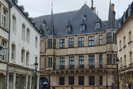 ��˾ȡ����ȫ���°�ĸߴ���