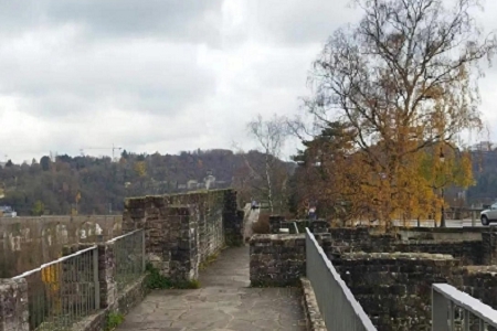 �����˂�(g��)�ԵĹ�˾����