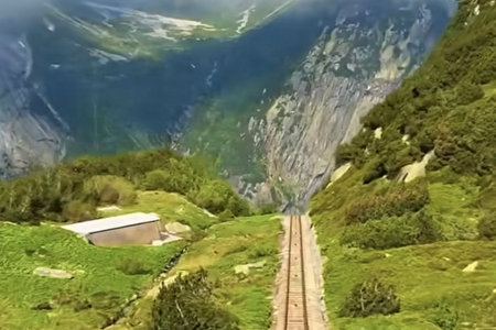 �b�޹�˾ȡ����