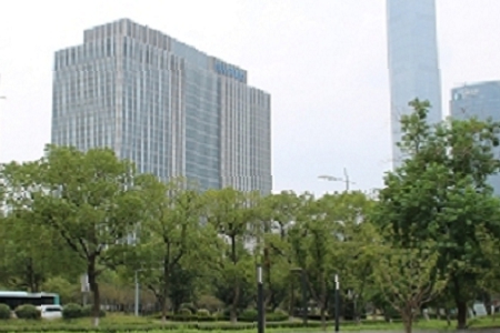 ��ǰһ���Č������